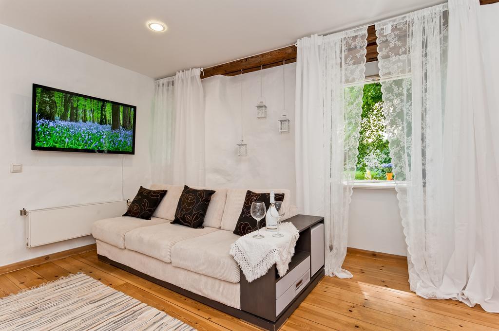 Old Town Central Apartment Таллин Экстерьер фото
